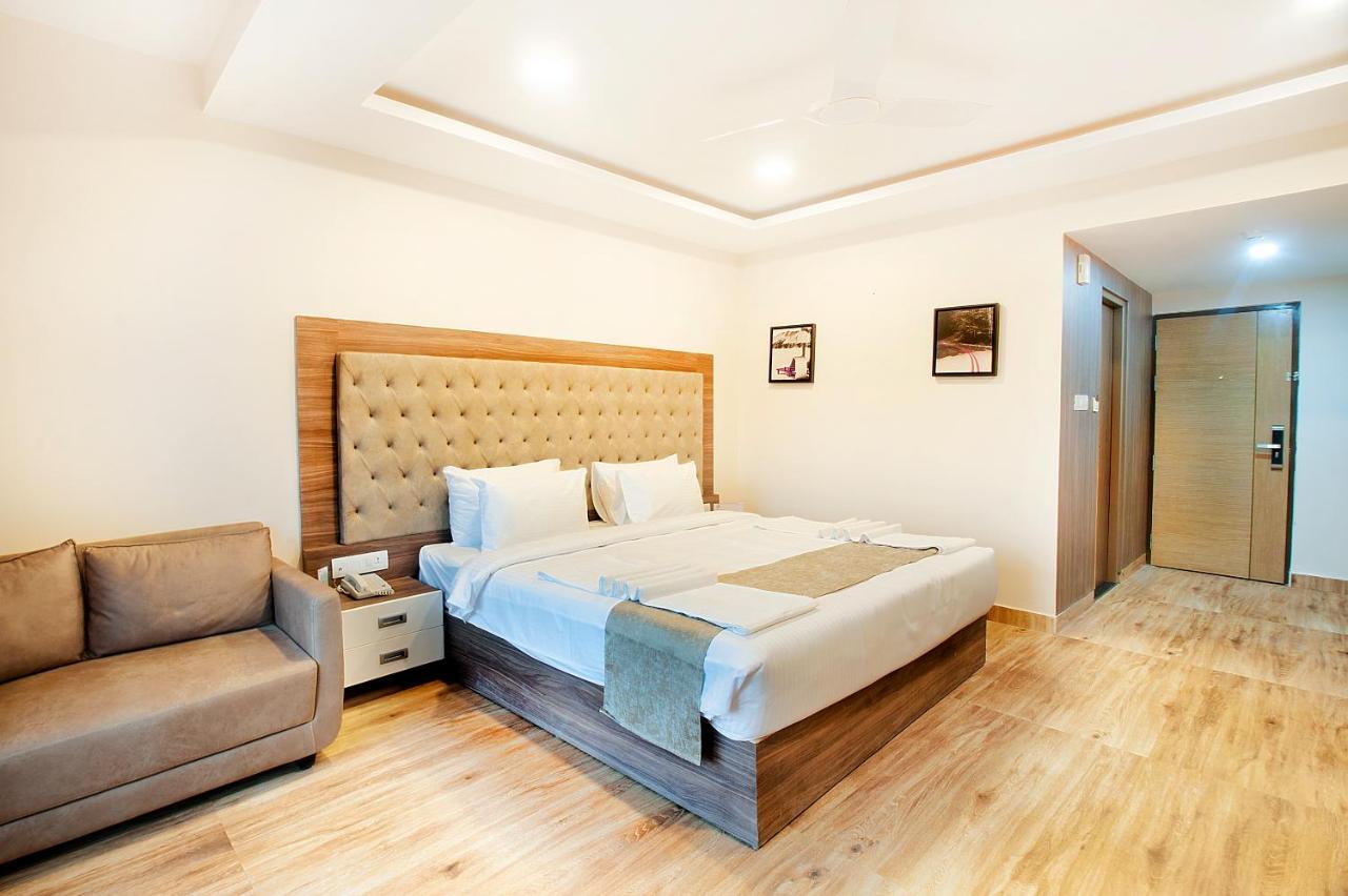 Abm Boutique Hotel By Purple Cloud Dod Jala Buitenkant foto