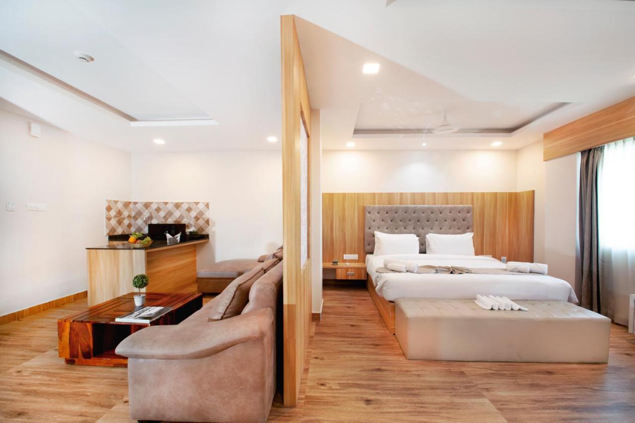 Abm Boutique Hotel By Purple Cloud Dod Jala Buitenkant foto